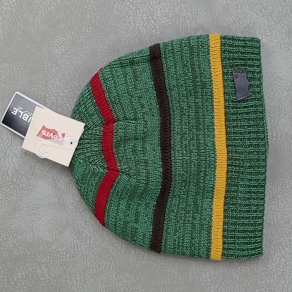 Levi's Reversible Beanie Hat Green NWT - Picture 8 of 10